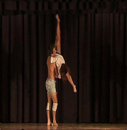 Outline Dance Centre - performance photo 01