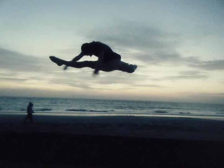 Outline Dance Centre - silhouette beach sunset leap
