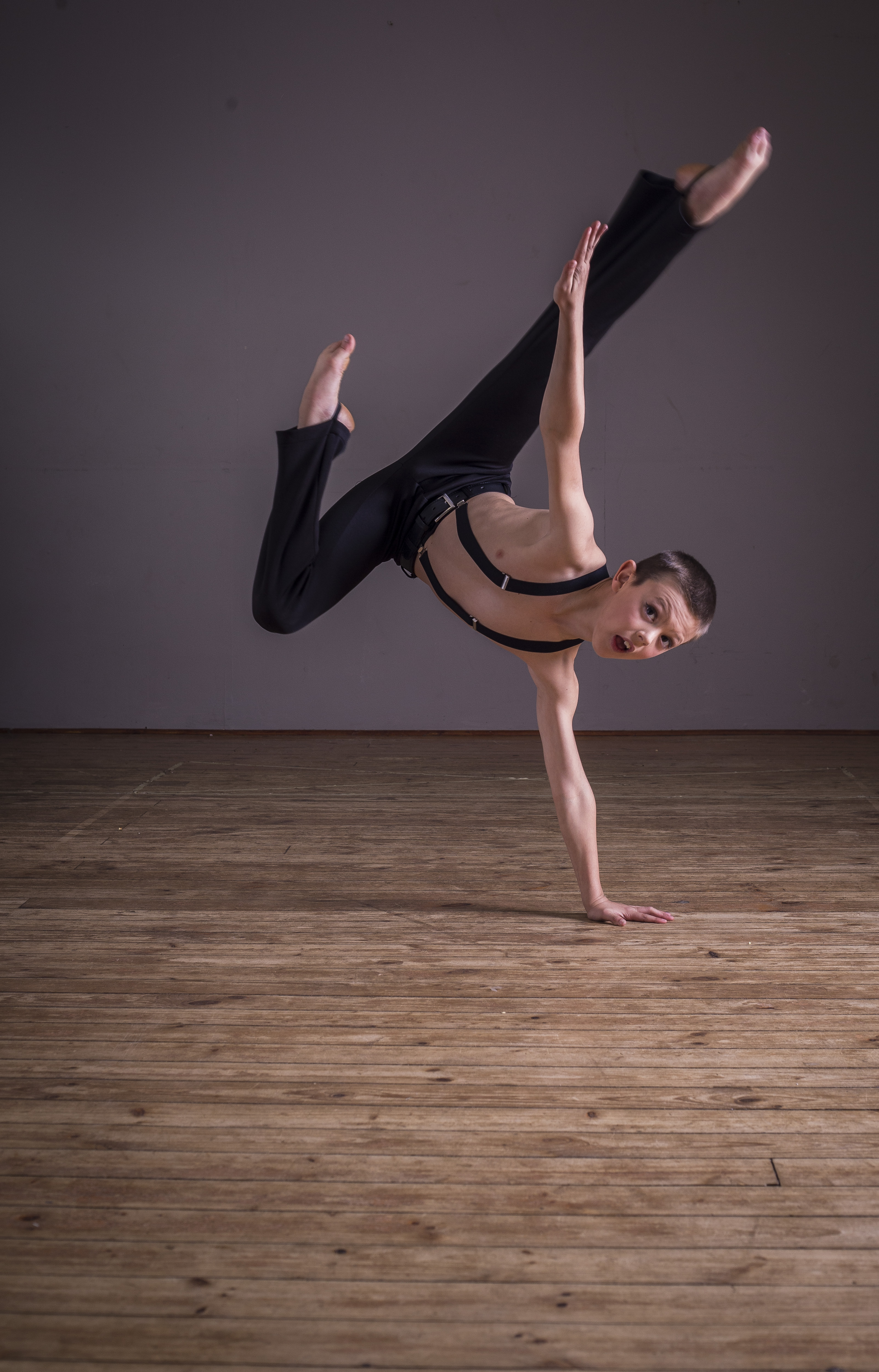 Outline Dance Centre - studio photo 10